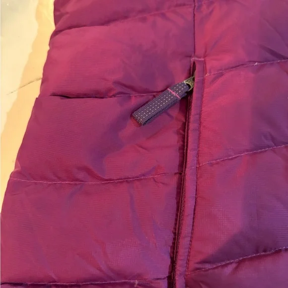 PATAGONIA Purple Quilted Down VEST Girls XL